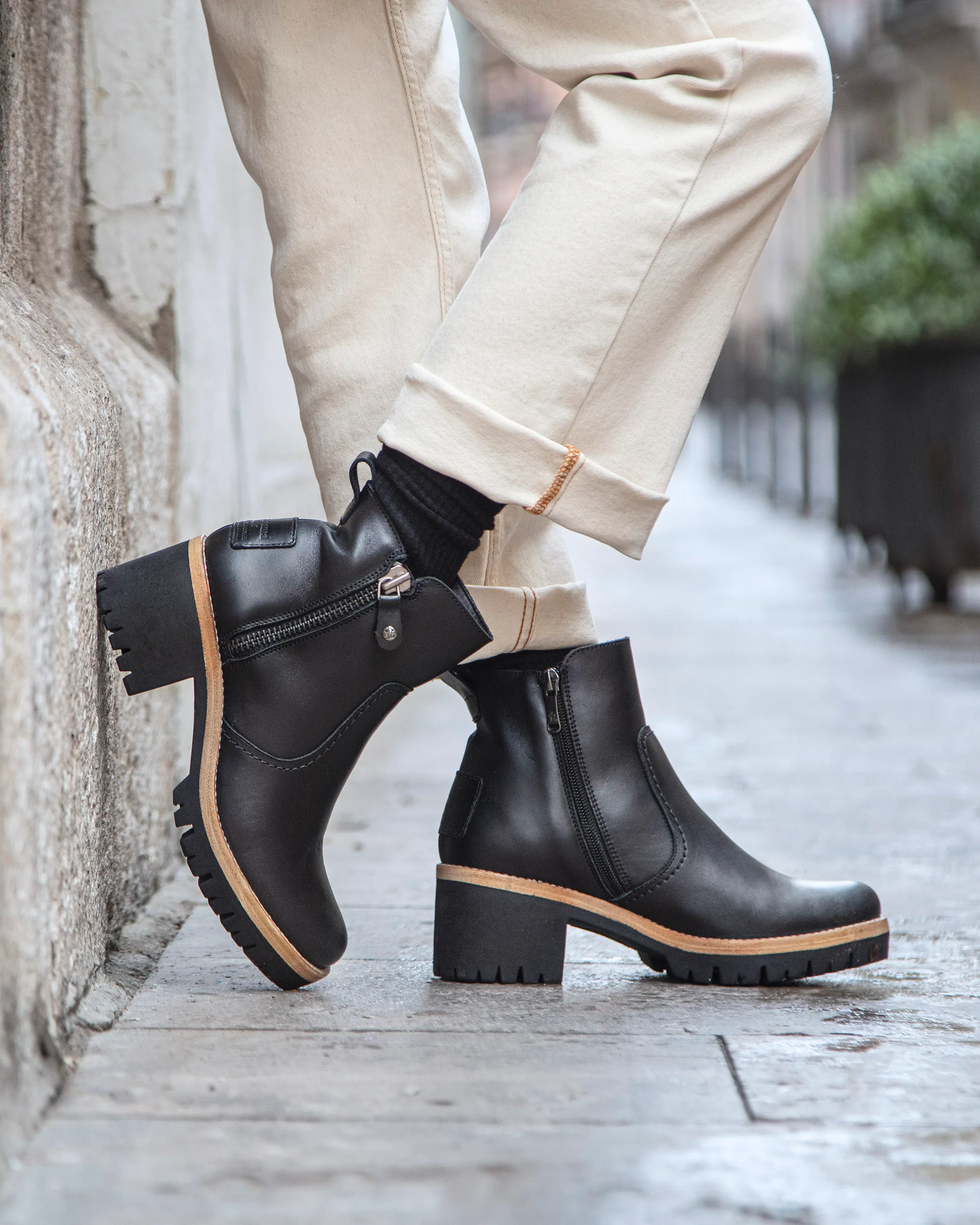 Pauline B11 Napa Negro
